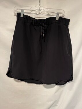 Lululemon On The Fly Woven Skirt Size 12